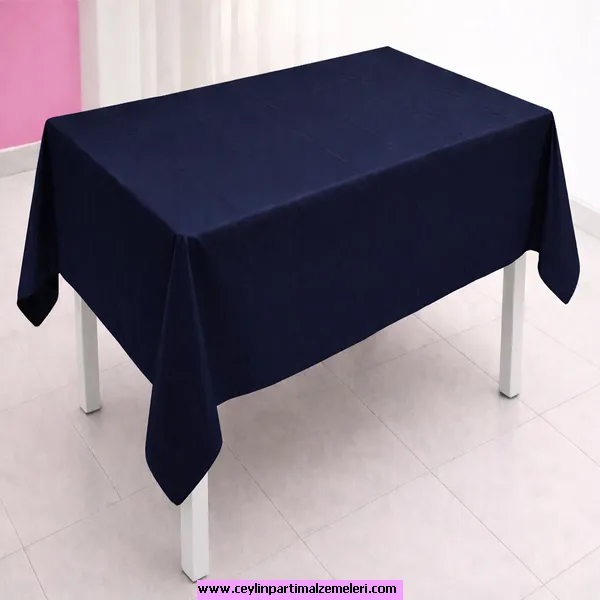 Lacivert Masa Örtüsü